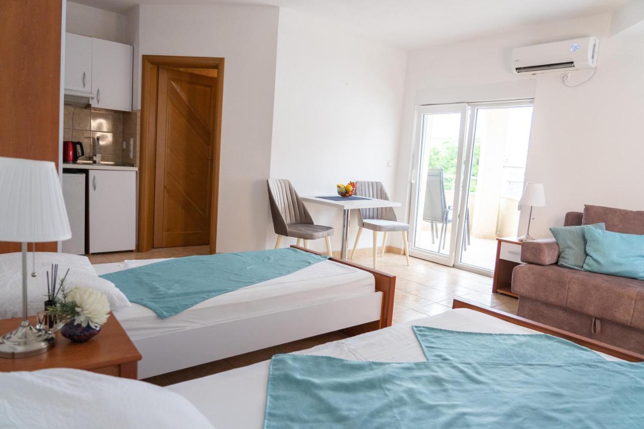 Apartments Sejla Ulcinj Exterior foto