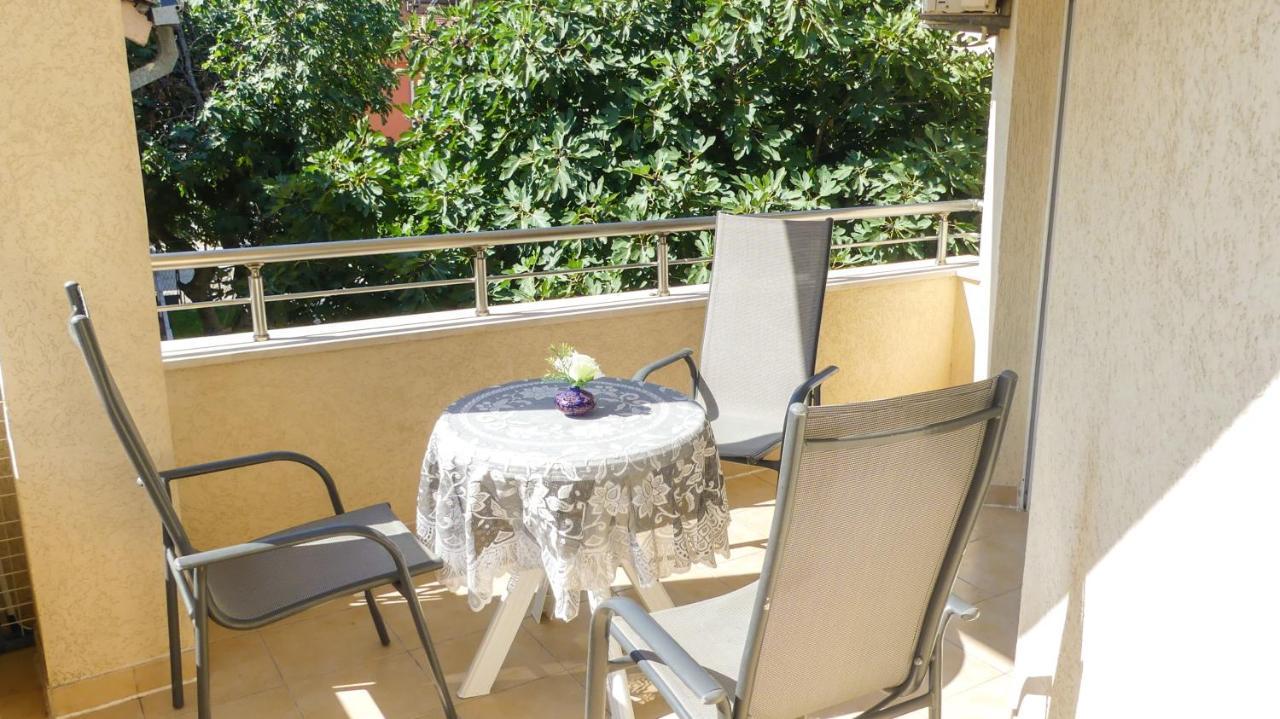 Apartments Sejla Ulcinj Exterior foto